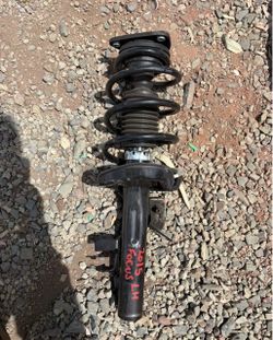 2015 Ford Focus LH Side Strut shock absorber