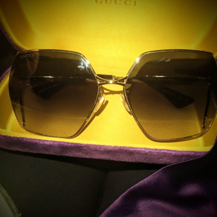 **Gucci Sunglasses**