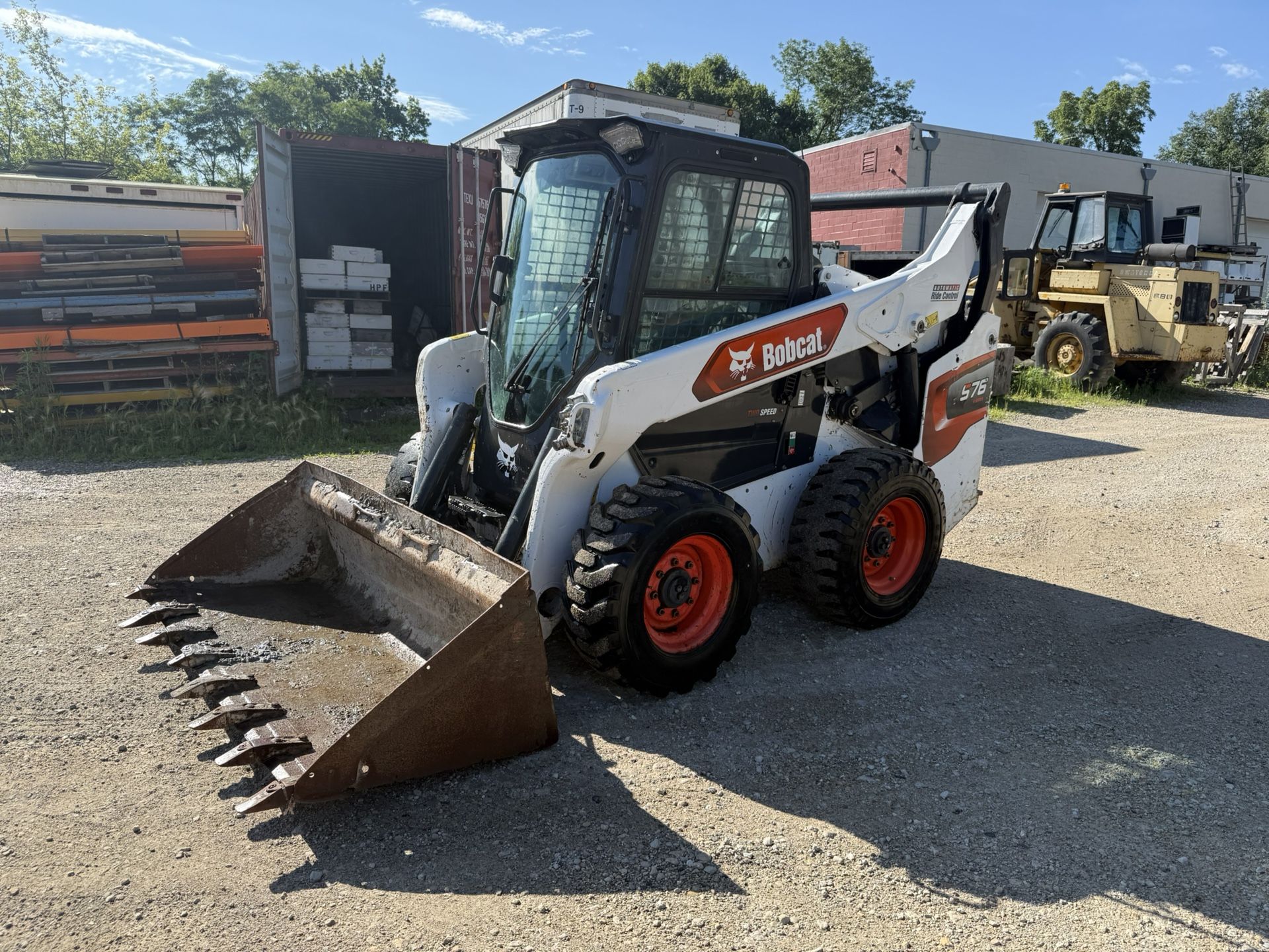 Bobcat S76