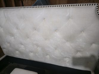 Living Spaces King Upholstered Bed