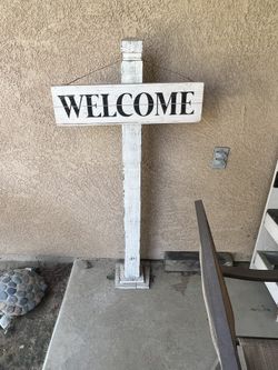 Welcome Sign 