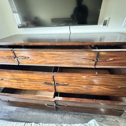 7 drawer wooden dresser