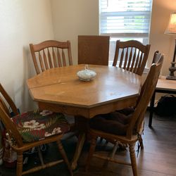 Kitchen Table And chairs 