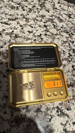 14k gold (3.11 g) $200