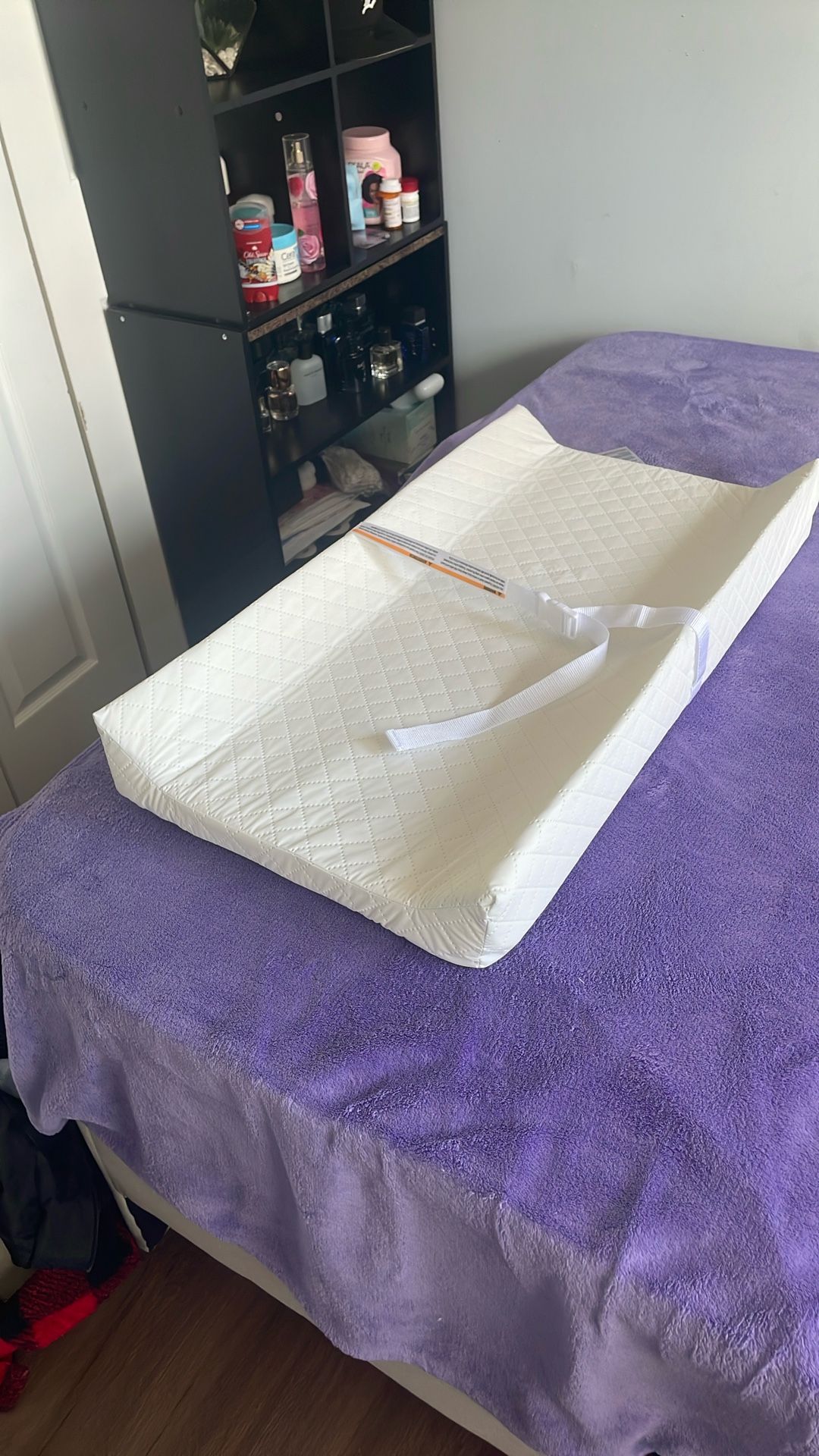 Foam baby changing pad – $25 (like new) 🧸