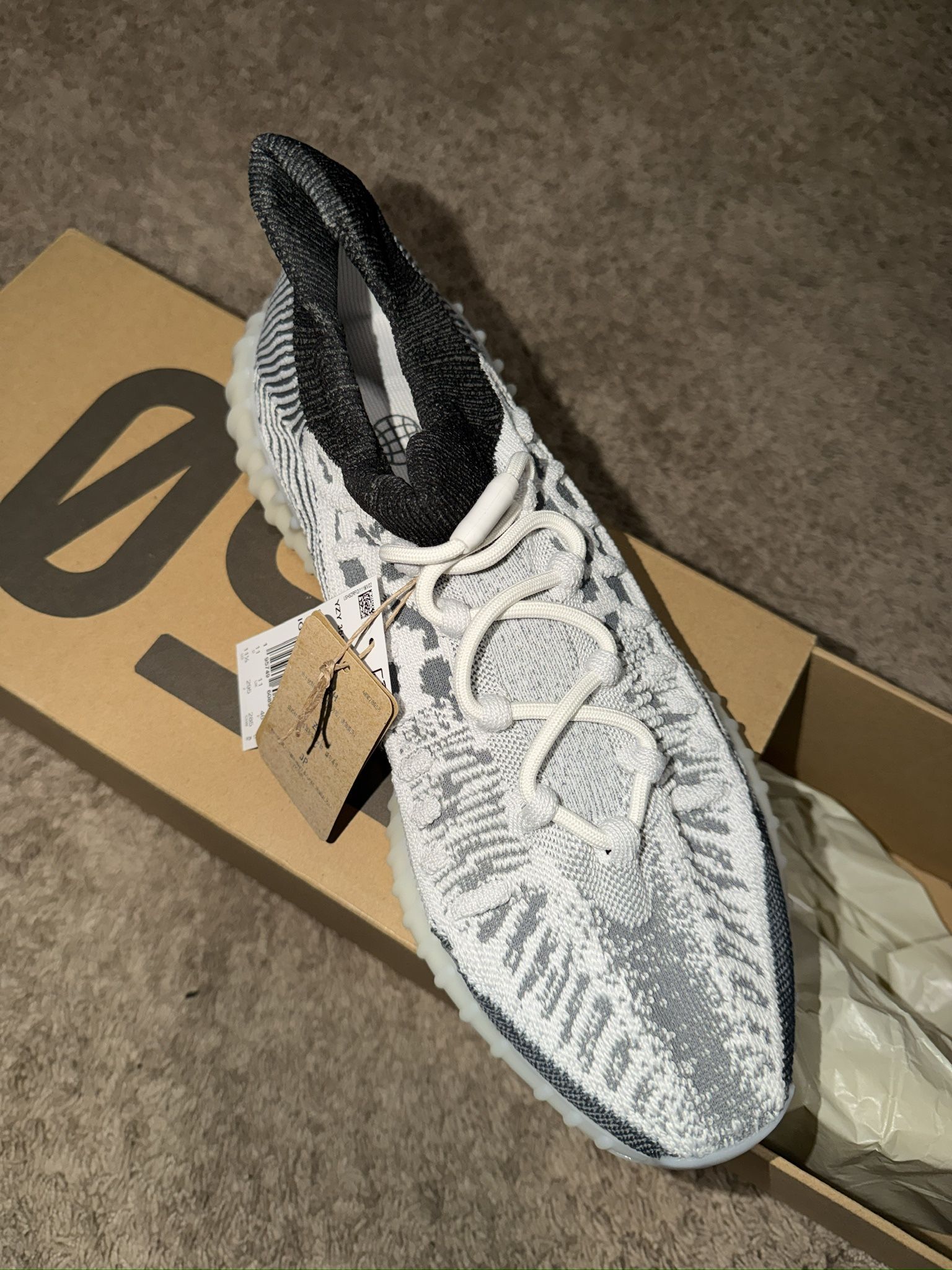adidas Yeezy YZY 350 V2 CMPCT Slate White/Panda Size 11.5