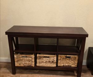 Matching Coffee Table and Console With Baskets