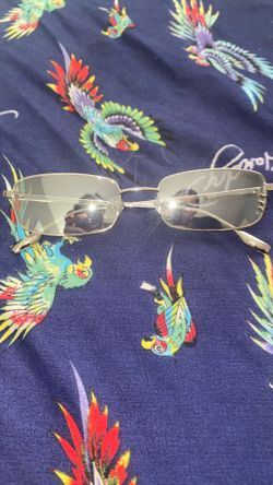 Dezi  glasses