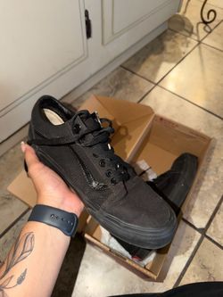 black vans