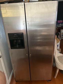 Refrigerator