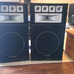PRO STUDIO HOME SPEAKERS $150 