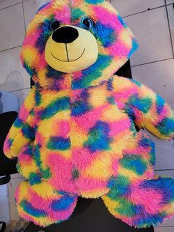 giant teddy bear rainbow