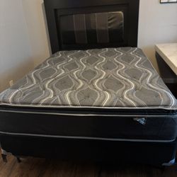 Queen Size Bed 