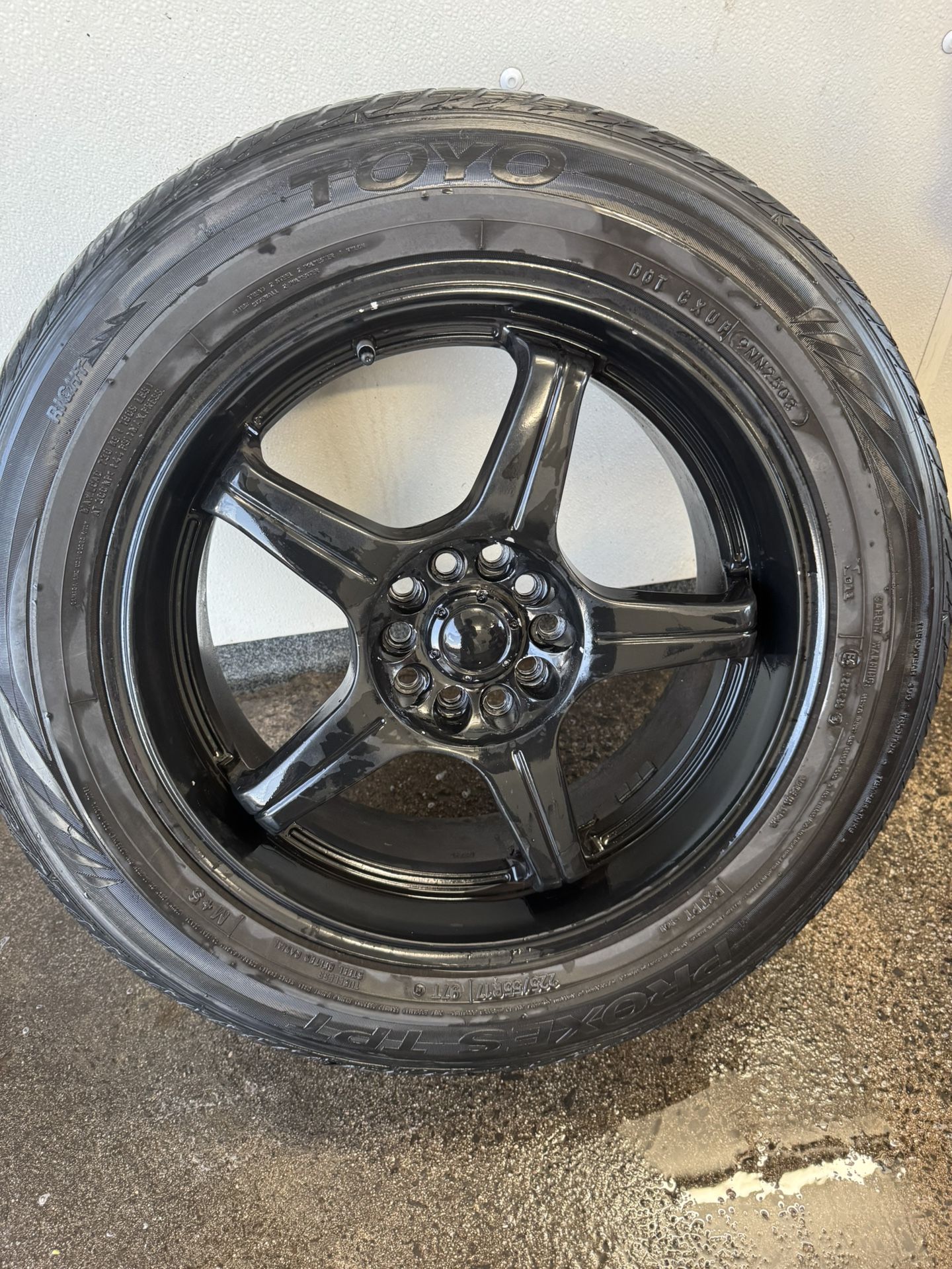 UNIVERSAL WHEELS