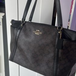 coach diaper bag 