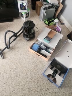 Rainbow E2 Black With Additional Excessories