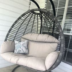  Swing Chair 