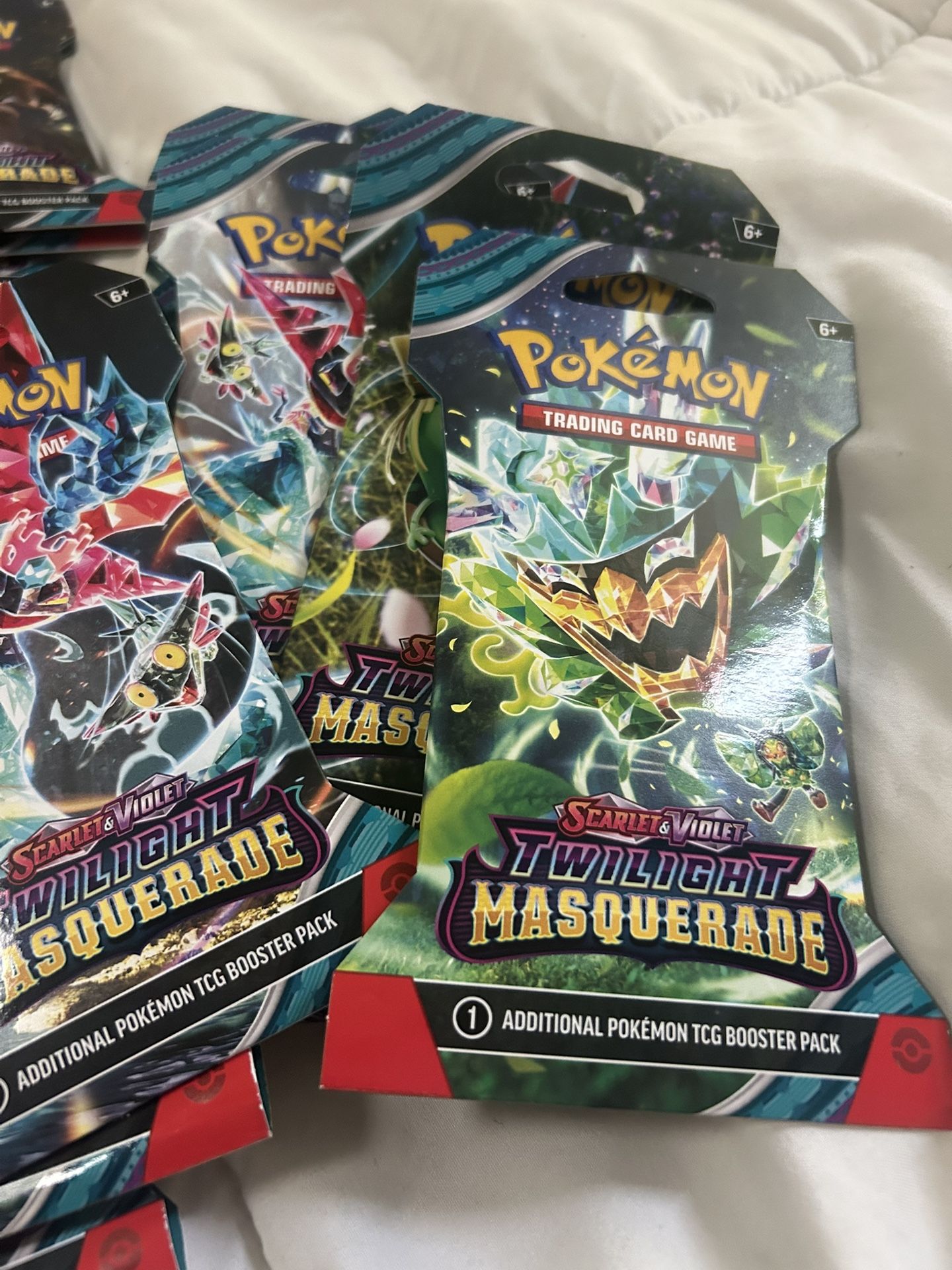 Twilight Masquerade ( Scarlet And Violet)