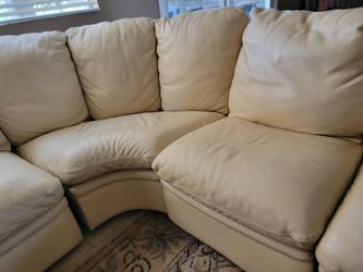 Natuzzi leather couch (sectional)Free!