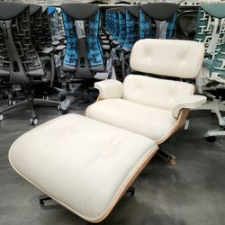 100% AUTHENTIC HERMAN MILLER EAMES LOUNGE CHAIR WITH OTTOMAN