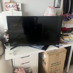 35’in Samsung Smart TV