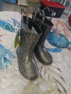 Kids rain boots