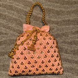Women’s Brand New Desi Indian Pakistani Traditional Potli Bag Purse Clutch Peach Color 