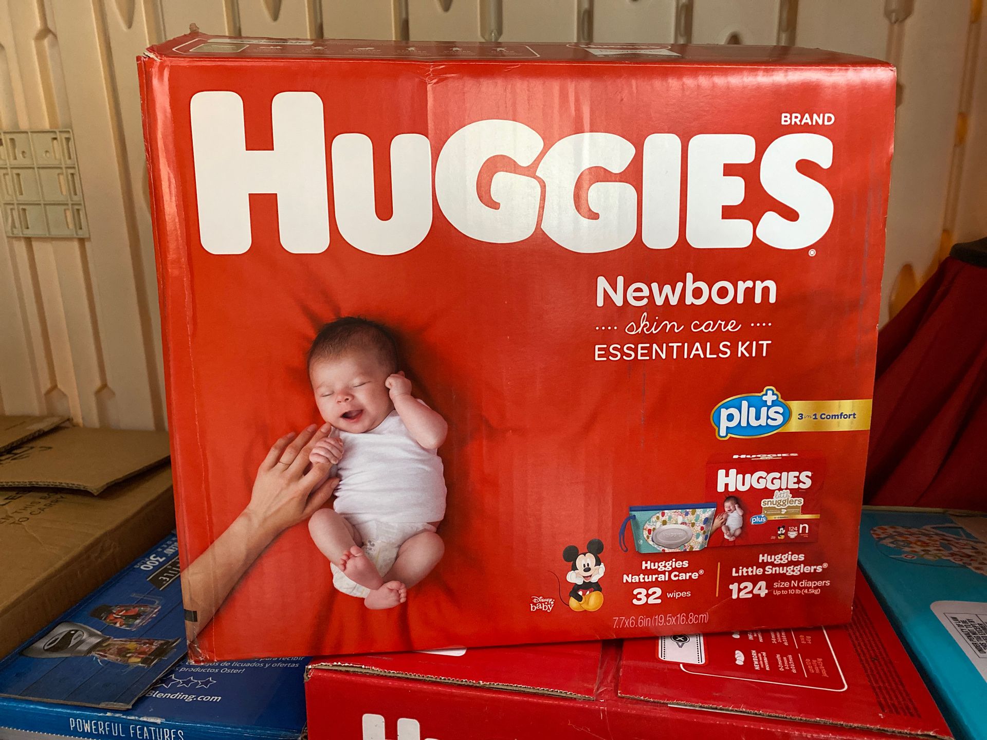 Huggies Little Snugglers Plus New born Diapers