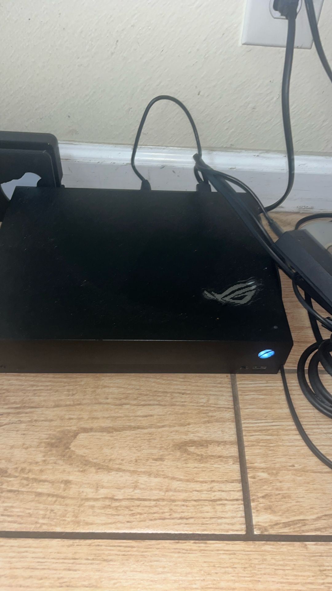 XBOX ONE 256 GB NEW MODEL