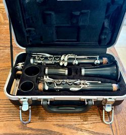 Jupiter JCL-710 Clarinet with Hard Case