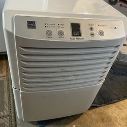 Dehumidifier 