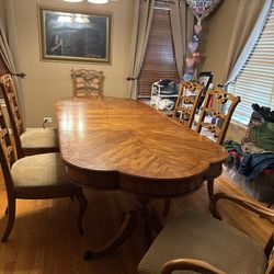 Dining Table With 6 Chairs 200 OBO