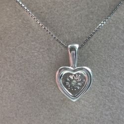 Diamond ZEI Heart Motion Necklace