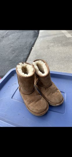 Kid UGGs