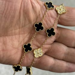 Gold Clover Links Bracelet Water Resistance💥💥
