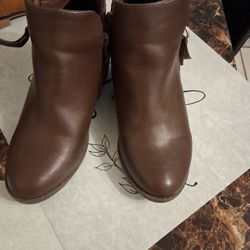 Girls Boots