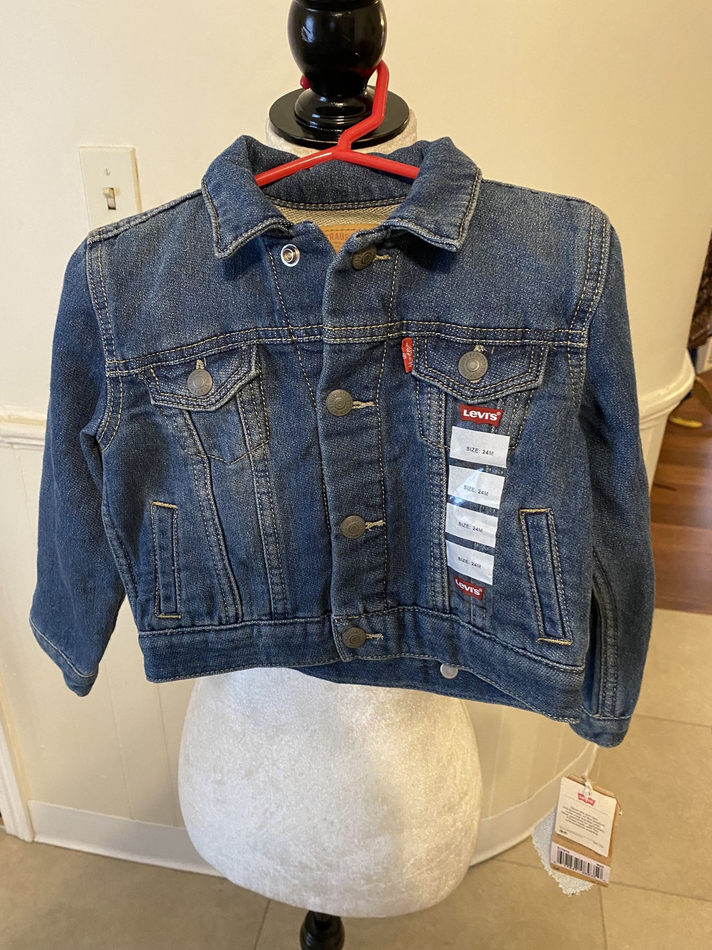 NWT Children’s Levi’s Knit Trucker Jean Jacket Size 24 Months