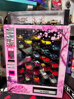 1:64 scale display for hotwheels and more
