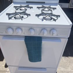 24 Inch Stove Whirlpool 