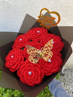 Crochet Rose Bouquet