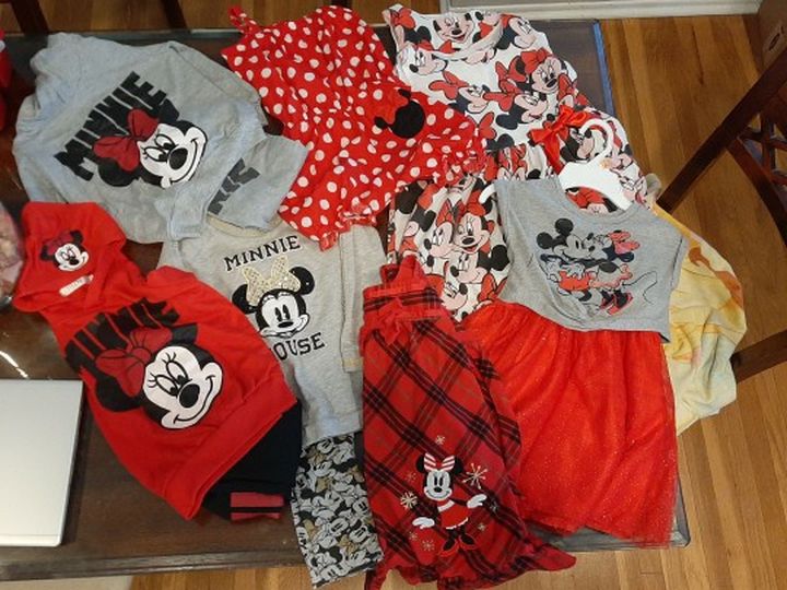 3 And 4 T Minnie Clothes Dresses, Pj's, Jumper, And Outfits