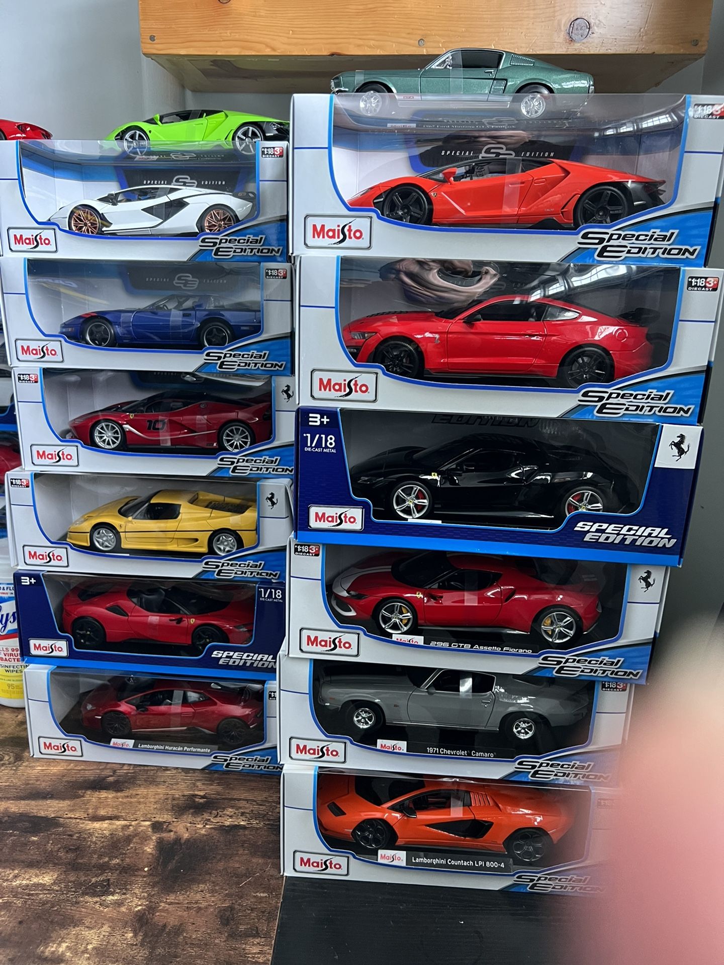 Toy Cars DIECAST 1:18 New In Box 35$ Each