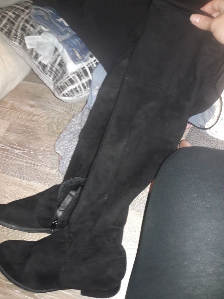 Thigh High Black Boots sz8