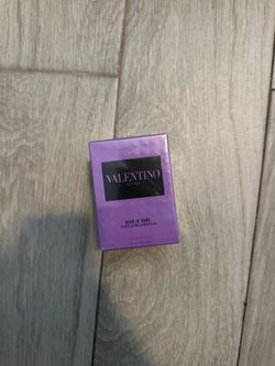 Valentino Donna Born in Roma Purple