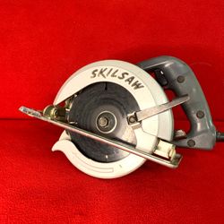 Skilsaw HD5510 5.5” left hand circular saw Trim