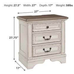 Realyn Nightstand (2)