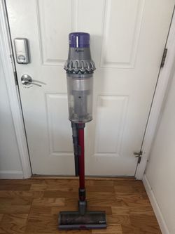 Dyson v11 plus