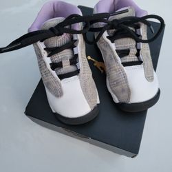 Jordan 13 Retro Black Lilac White Size 7c