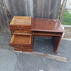 Ghetto Table 