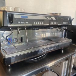 Nuova Simonelli Aurelia 3 Group Espresso Machine